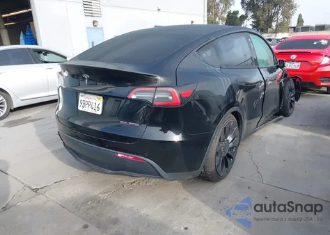 2022 Tesla Model Y Performance Dual Motor All-Wheel Drive z USA, uszkodzony, nr VIN 7SAYGDEF0NF448219